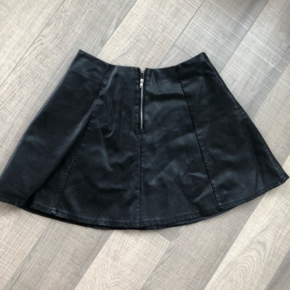 Faux Leather Skirt - Picture 5 of 5